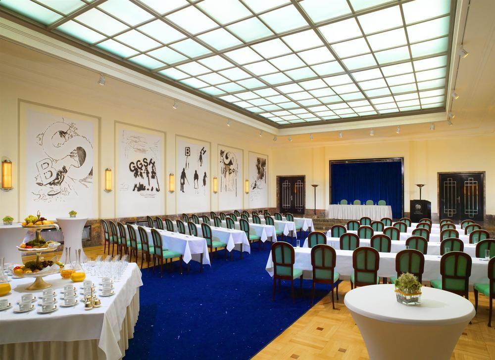 Hotel Elephant Weimar, Autograph Collection Zewnętrze zdjęcie The interior of the restaurant